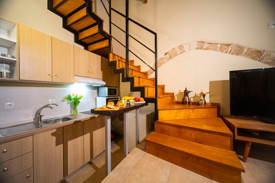 TV and multimedia, Food and drinks, Dining area, Food, minibar, pet friendly, stove, kitchen