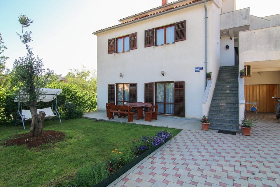 Apartments Milovan Apartment in Fažana