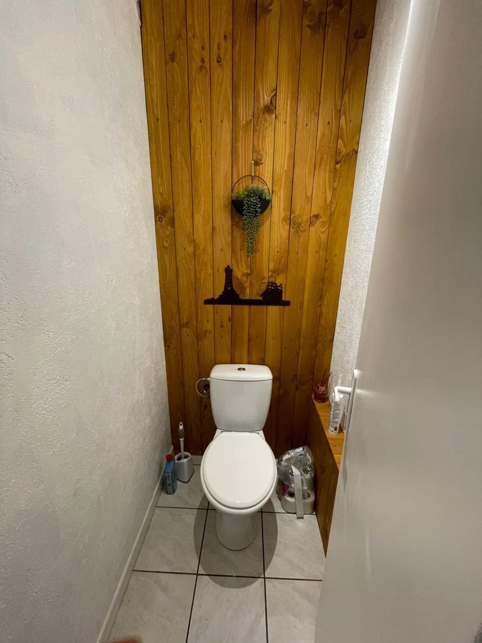 Toilet