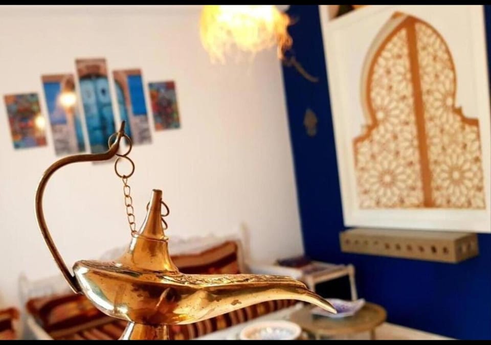 Communal lounge/ TV room, Living room, Decorative detail, Decorative detail, Seating area