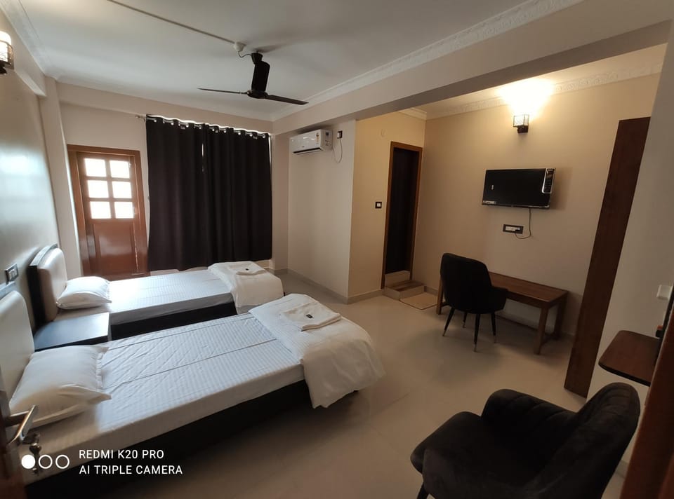 TV and multimedia, Bedroom, air conditioner