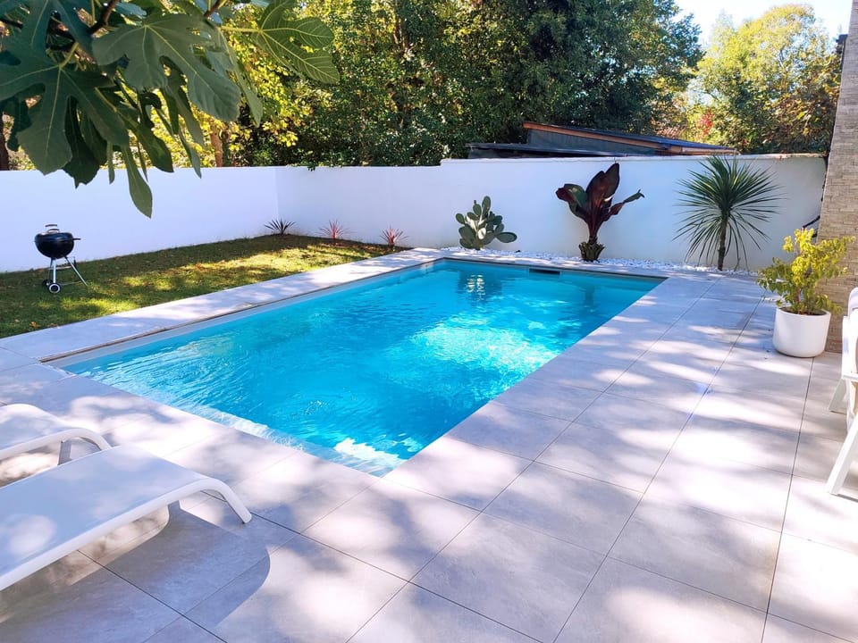 Maison contemporaine Villa in Nouvelle-Aquitaine
