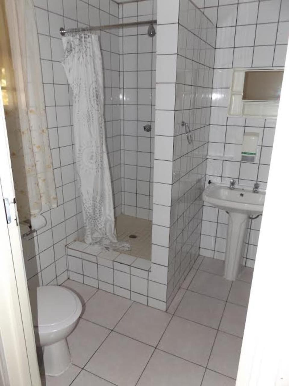 WEL-RIE GUESTHOUSE Bed and Breakfast in North West, South Africa