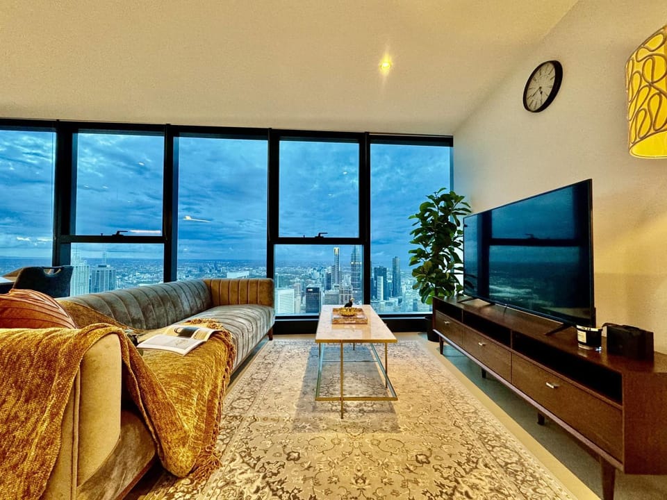 Sky High 3 Beds Apartment Apartment in Melbourne