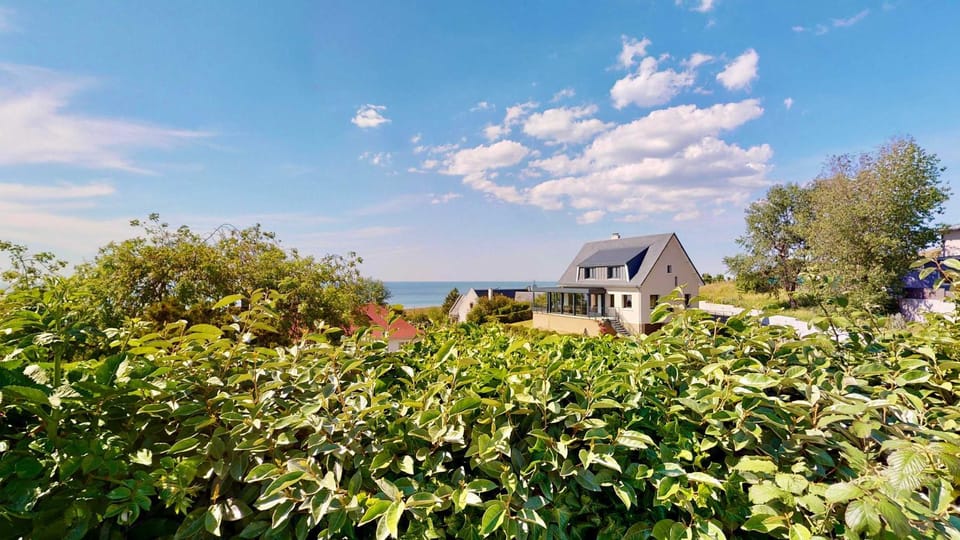 La Clef Decamp Casa Antoine 15pers vue mer, 10 min à pied plage House in Granville