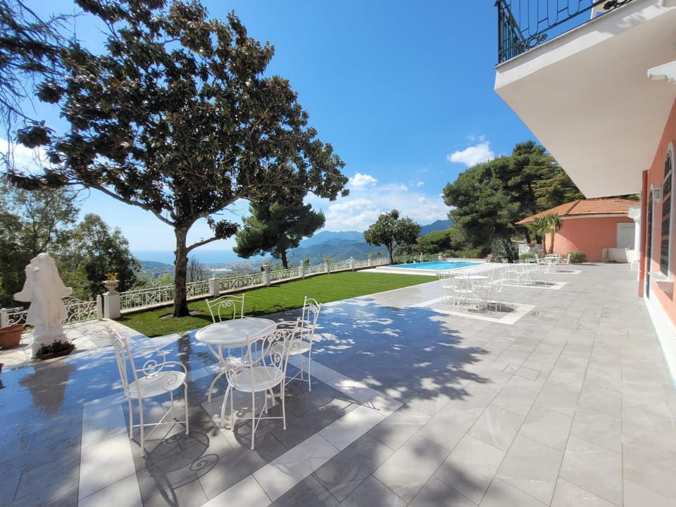 Garden, Garden view, Garden view