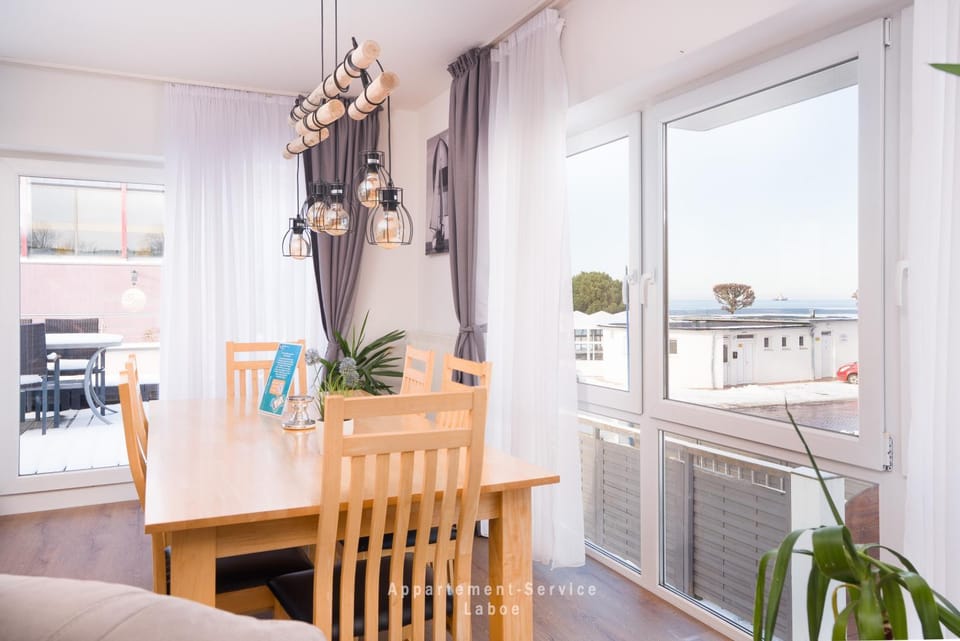 Seewind W04 Apartment in Laboe