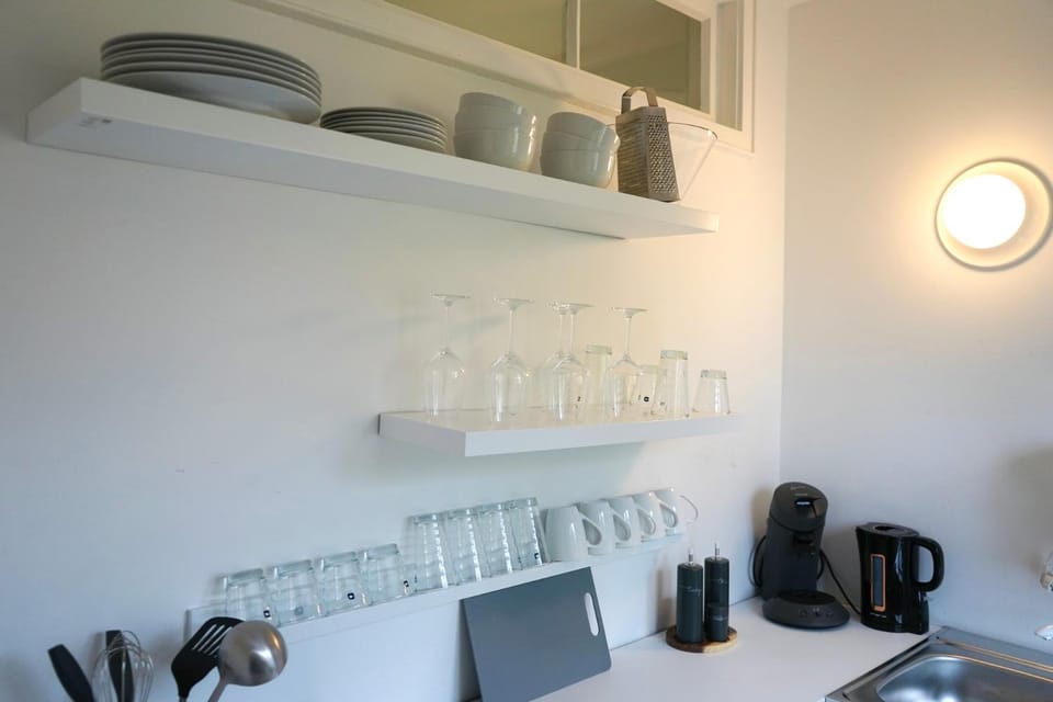 Coffee/tea facilities, Kitchen or kitchenette