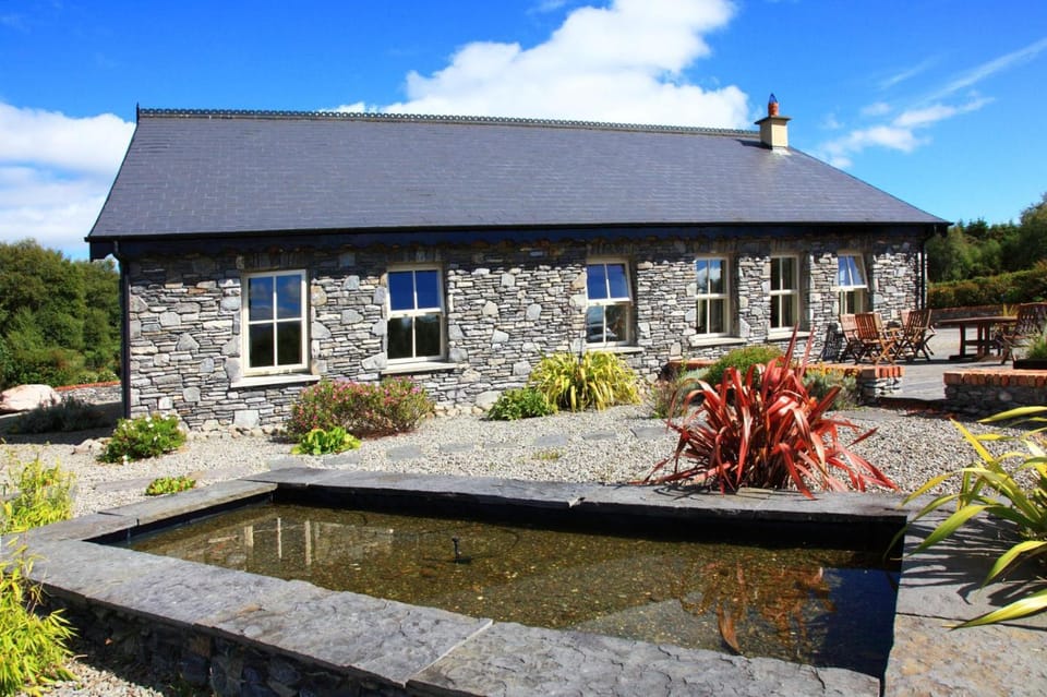 Bun Cill Athat House in County Kerry