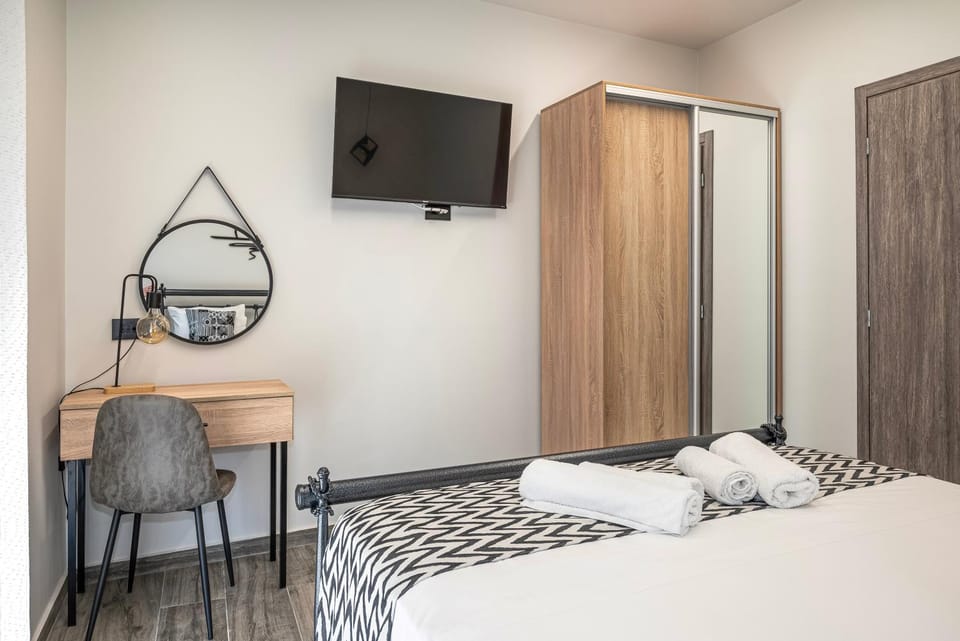 Calliope's Rhodes City Comfort Apartment in Rhodes