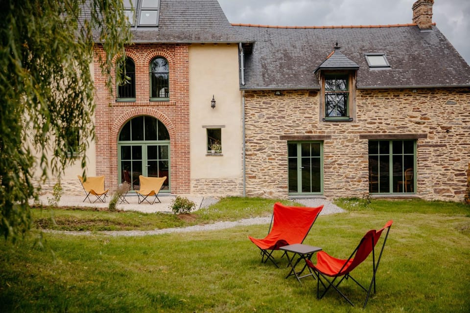 Property building, Garden