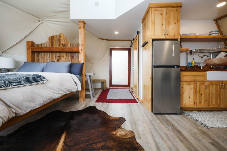 Pure Heart Retreat Luxury tent in Wyoming