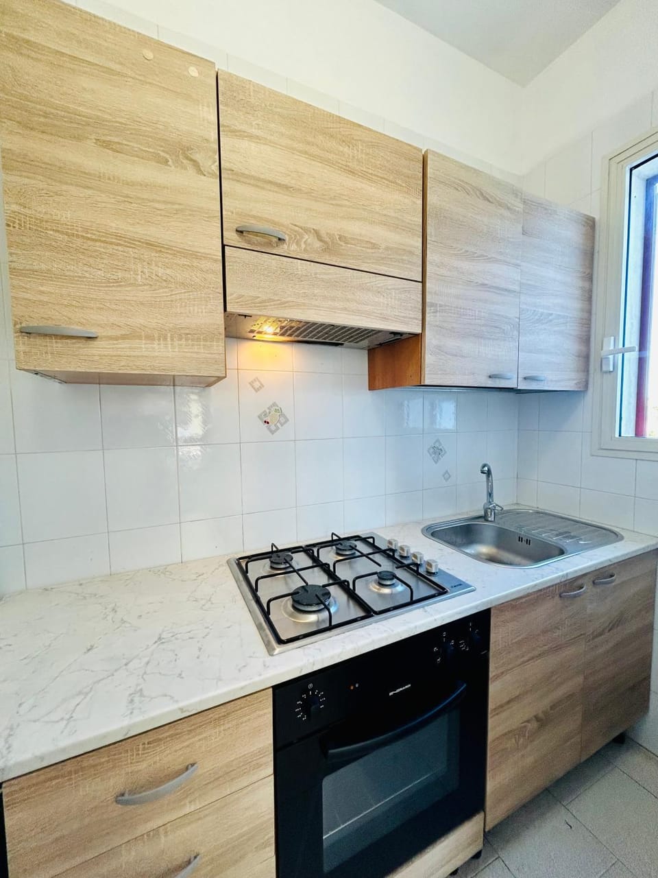 Kitchen or kitchenette, pet friendly, stove