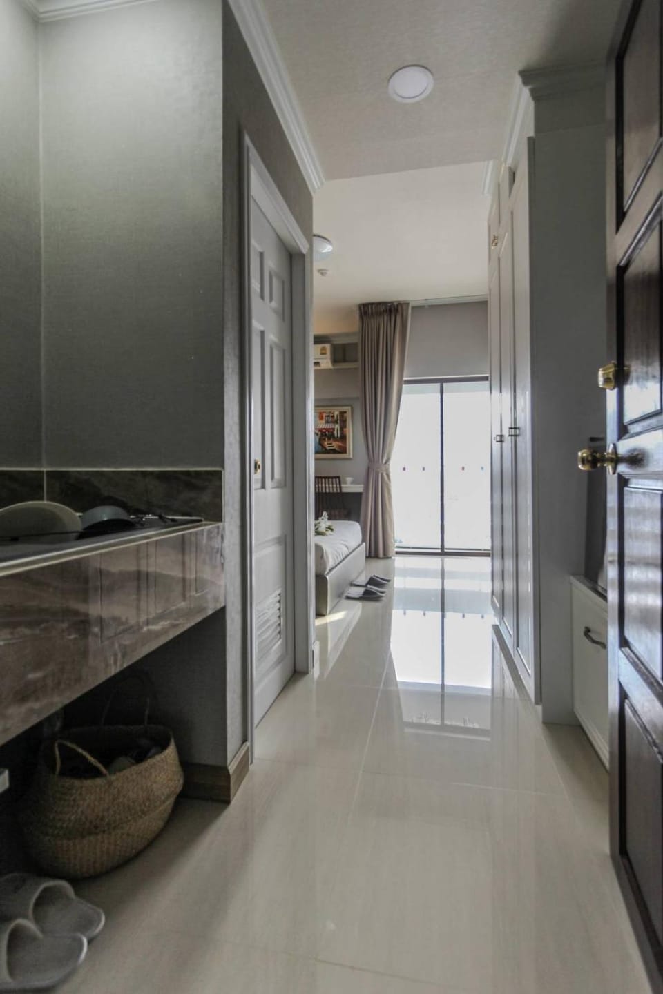 Warm Stay in City Center Apartment in Bangkok