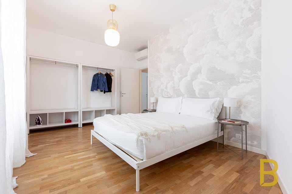 Bed, Bedroom, flat iron, wardrobe, air conditioner
