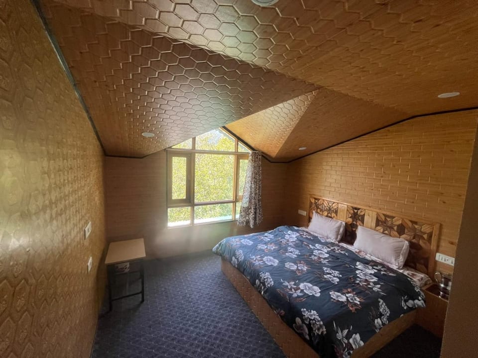 Jahangir Cottage Pahalgam Bed and Breakfast in India
