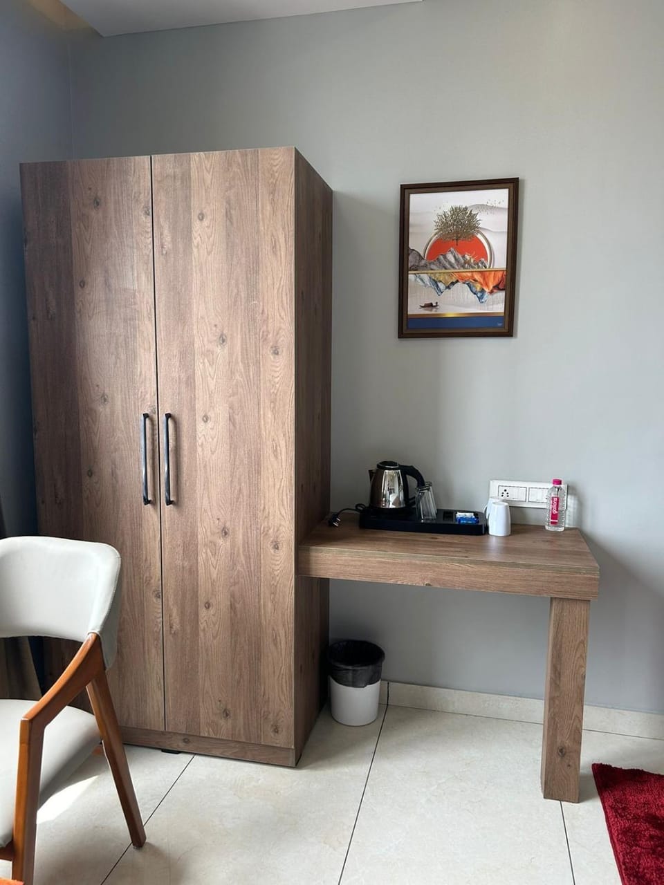 Coffee/tea facilities, hair dresser