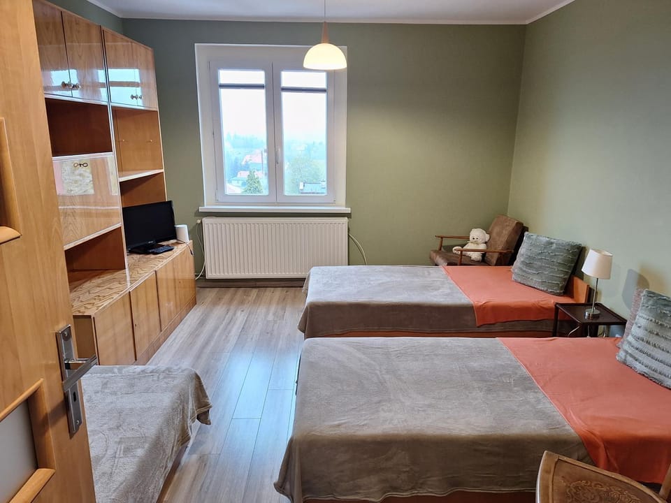 Apartament POD CHEŁMCEM Apartment in Lower Silesian Voivodeship
