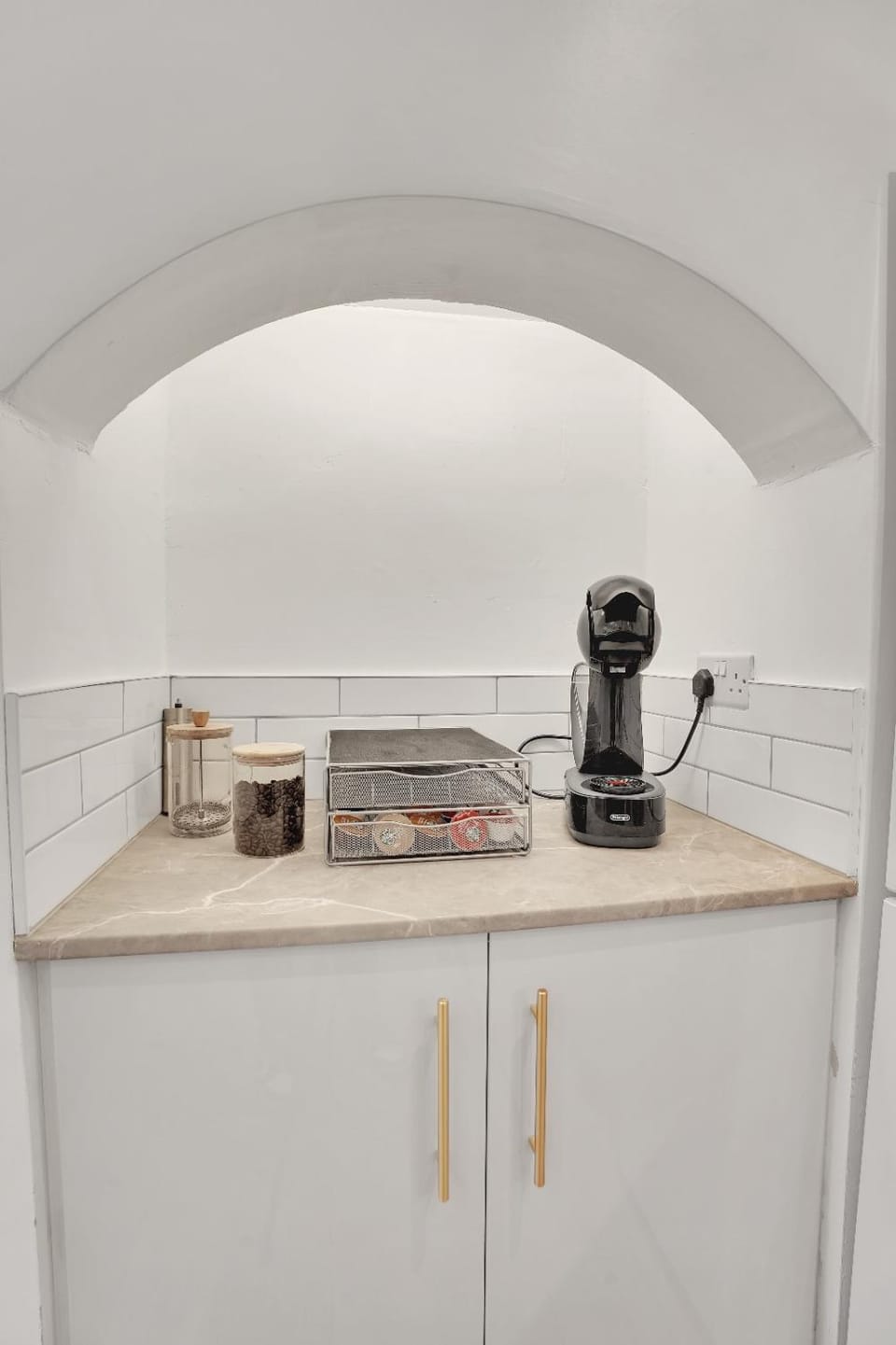 Coffee/tea facilities, Kitchen or kitchenette