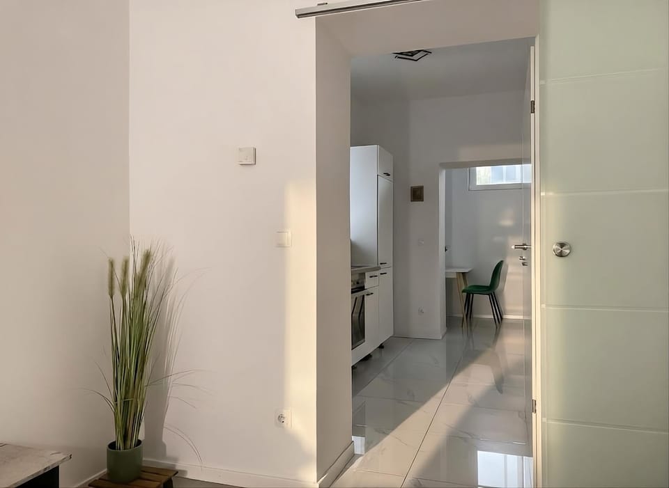 Kitchen or kitchenette, Bedroom, kitchen, kitchen