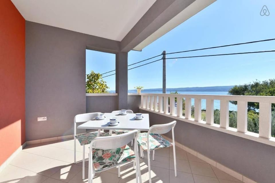 View (from property/room), Balcony/Terrace, Sea view
