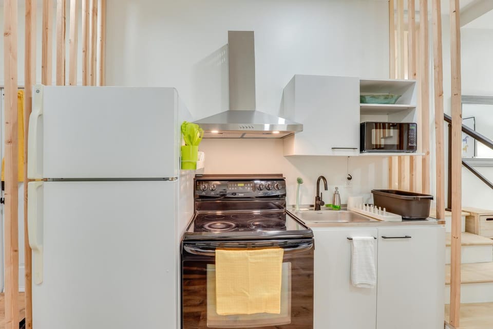 Dog-Friendly Fishkill Tiny House in Wine Country Apartment in Hudson Valley