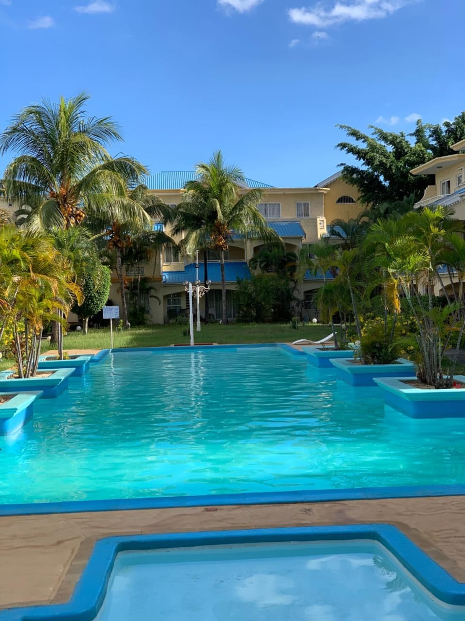 APPART 2 BEDROOMS 500M TO BEACH Apartment in Flic en Flac