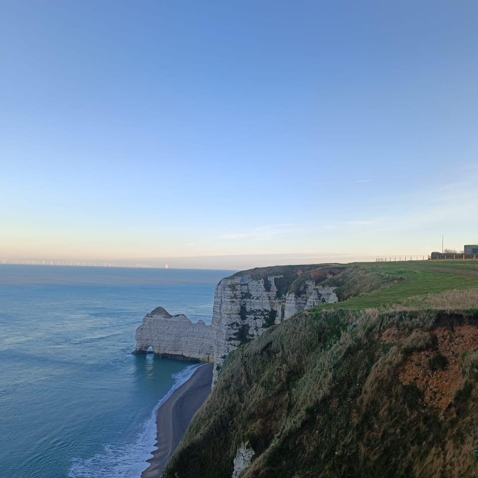 Appartement en centre ville, avec parking Apartment in Étretat
