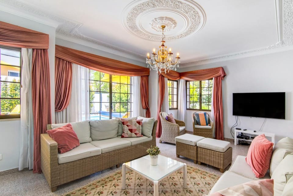 Property building, Living room