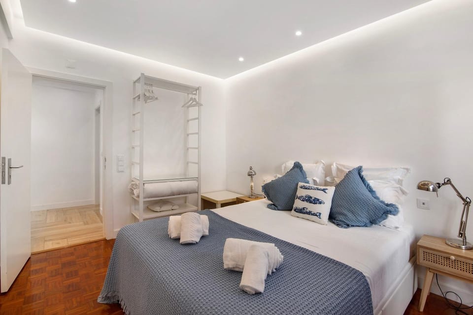 Living room, Bedroom