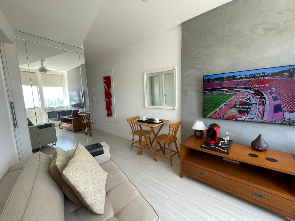 Super Studio com excelente localização, próximo à praia Apartment in Rio de Janeiro