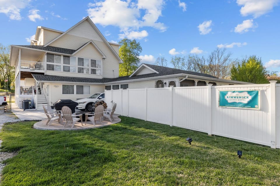 Downtown Kimmswick Studio Newly Renovated House in Ozark Mountains