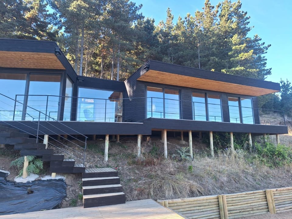 Casa Bosquemar Boyeruca House in O'Higgins, Chile