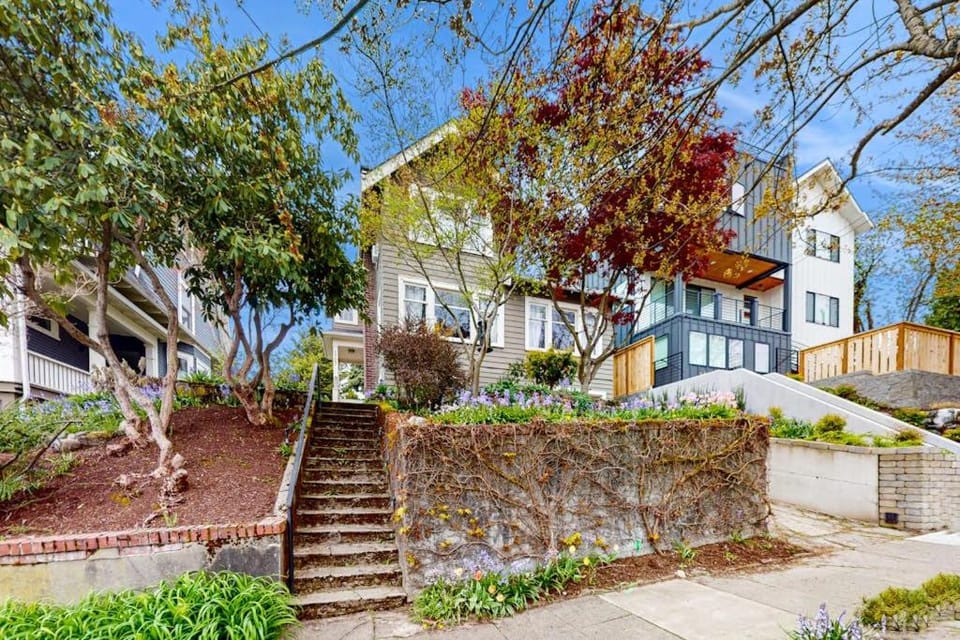 Harbor Haven House in Seattle