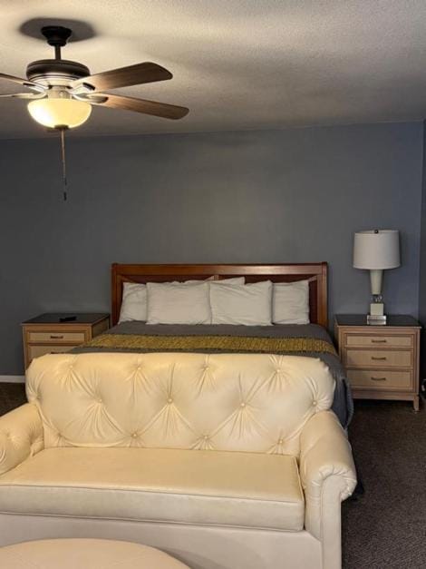 Stylish Remodeled 23 Large beds Near Elvis Presley House in Memphis
