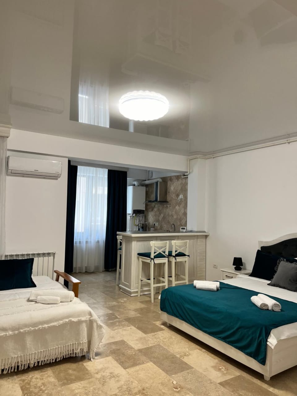 Studio Mensa Apartment in Constanța County