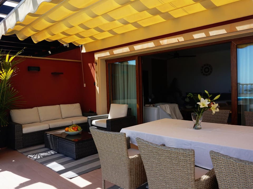 Balcony/Terrace, Seating area