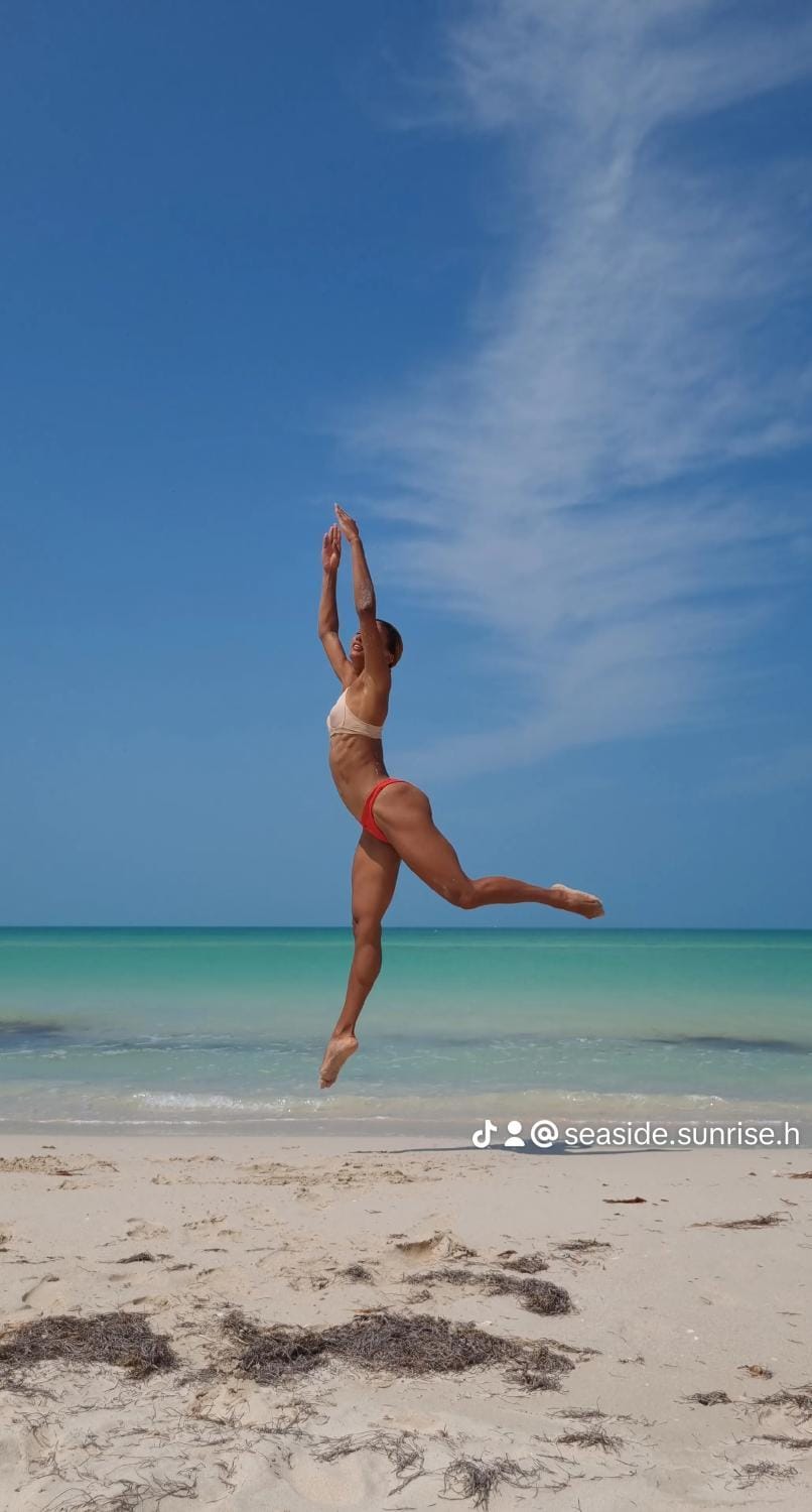 ON THE BEACH SURFERS SUNRISE HAVEN 1 Apartment in State of Quintana Roo
