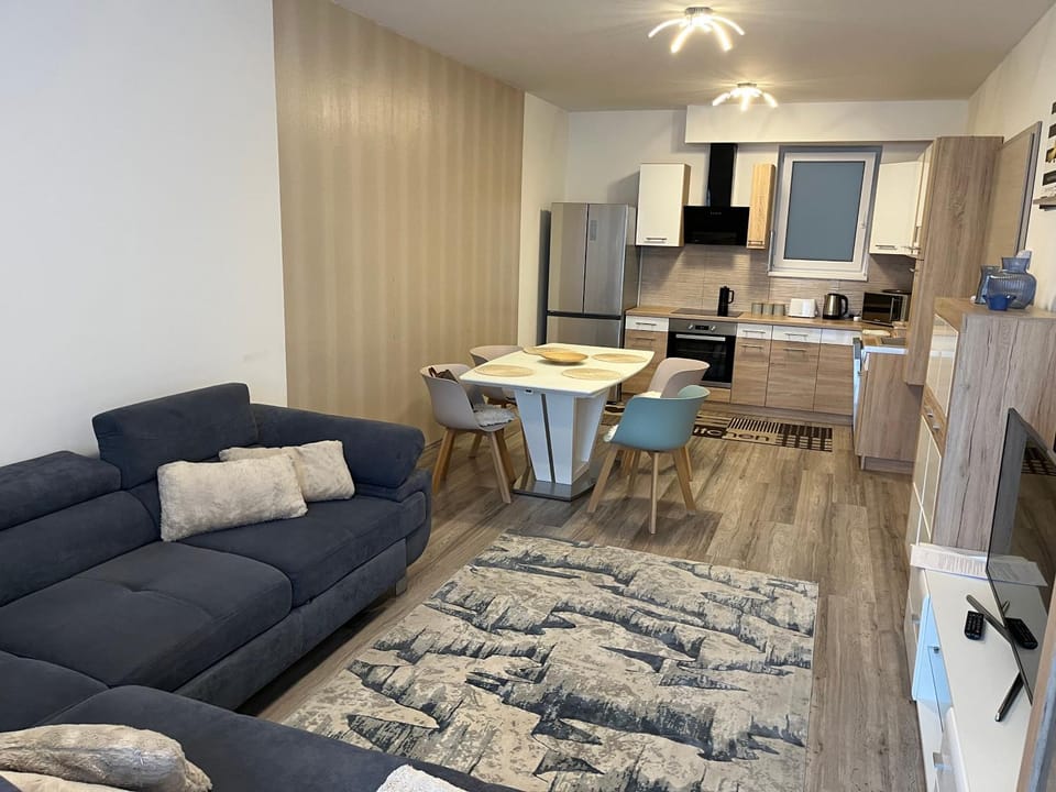Brookforest Belvárosi Apartman Apartment in Hungary