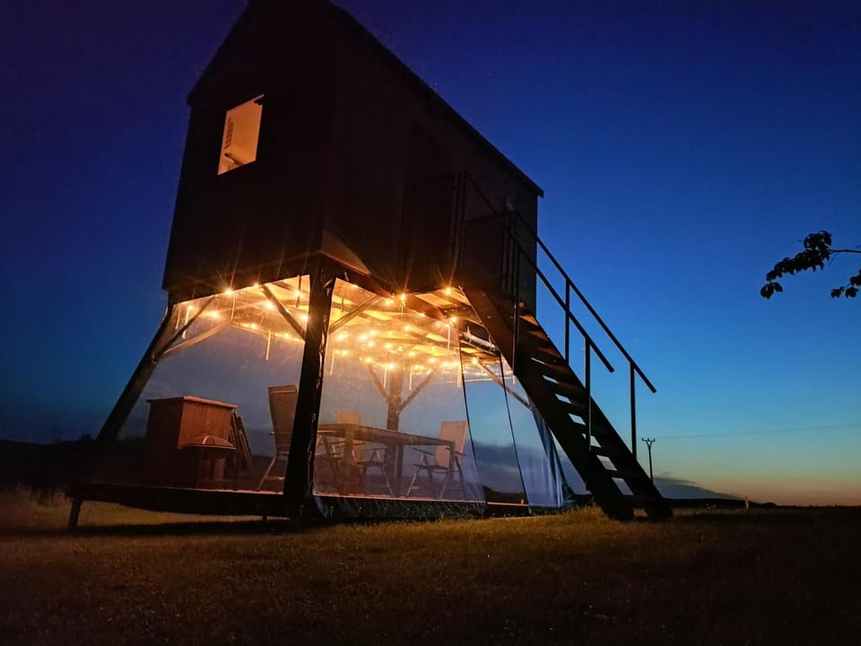 Posed Kubík Luxury tent in Czechia