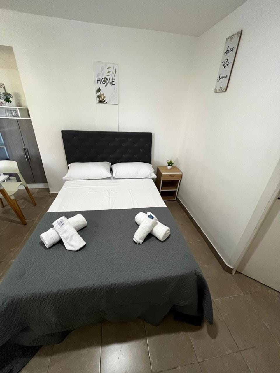 Hospedaje LH planta baja C en ezeiza a 15 minutos del aeropuerto Apartment in Buenos Aires Province