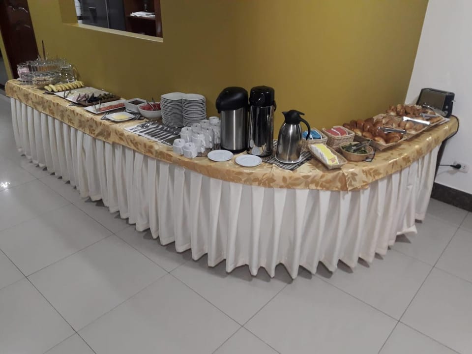 Food and drinks, Food, Buffet breakfast