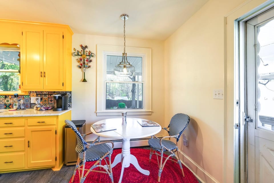Pet-Friendly Roanoke Retreat w/ Theater House in Roanoke