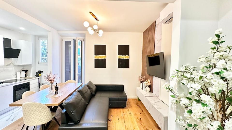 Appartamento d’arte, L’OASI Apartment in Florence