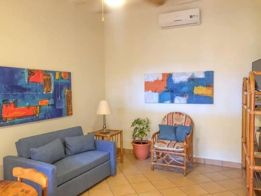 Seating area