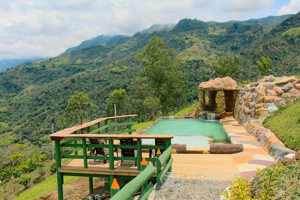 Day, Mountain view, Pool view, Swimming pool