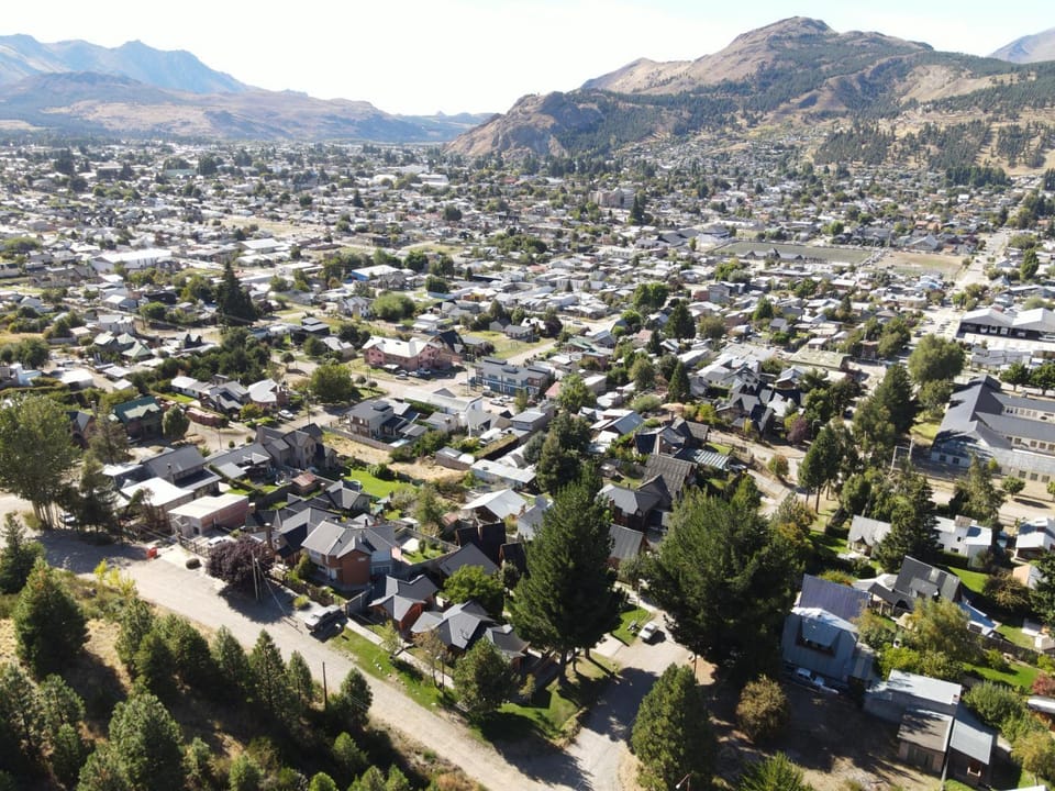 Cabañas Bosque Andino con hidromasaje Apartment in Esquel