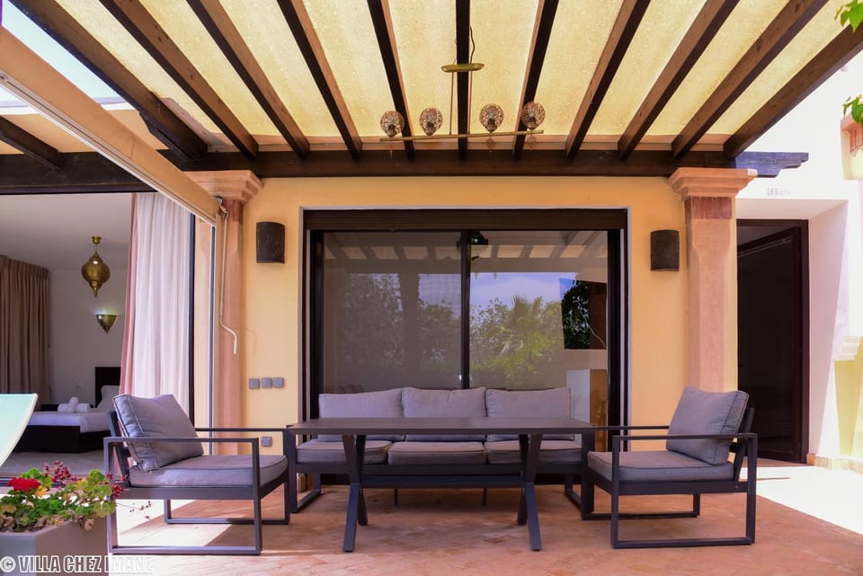 Day, Balcony/Terrace