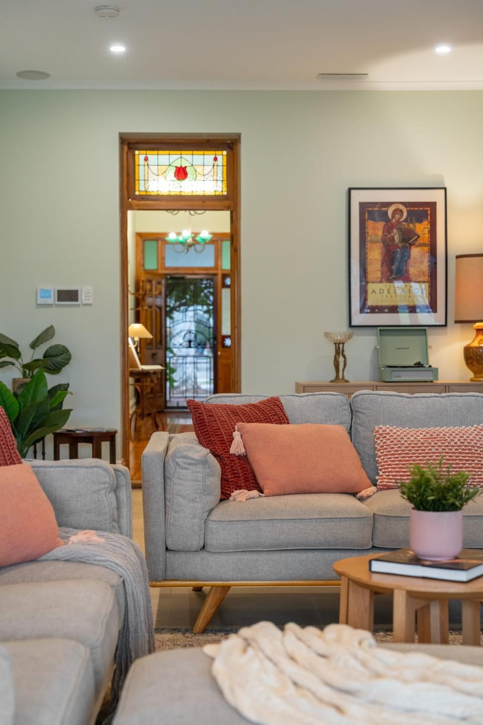 Living room, Seating area