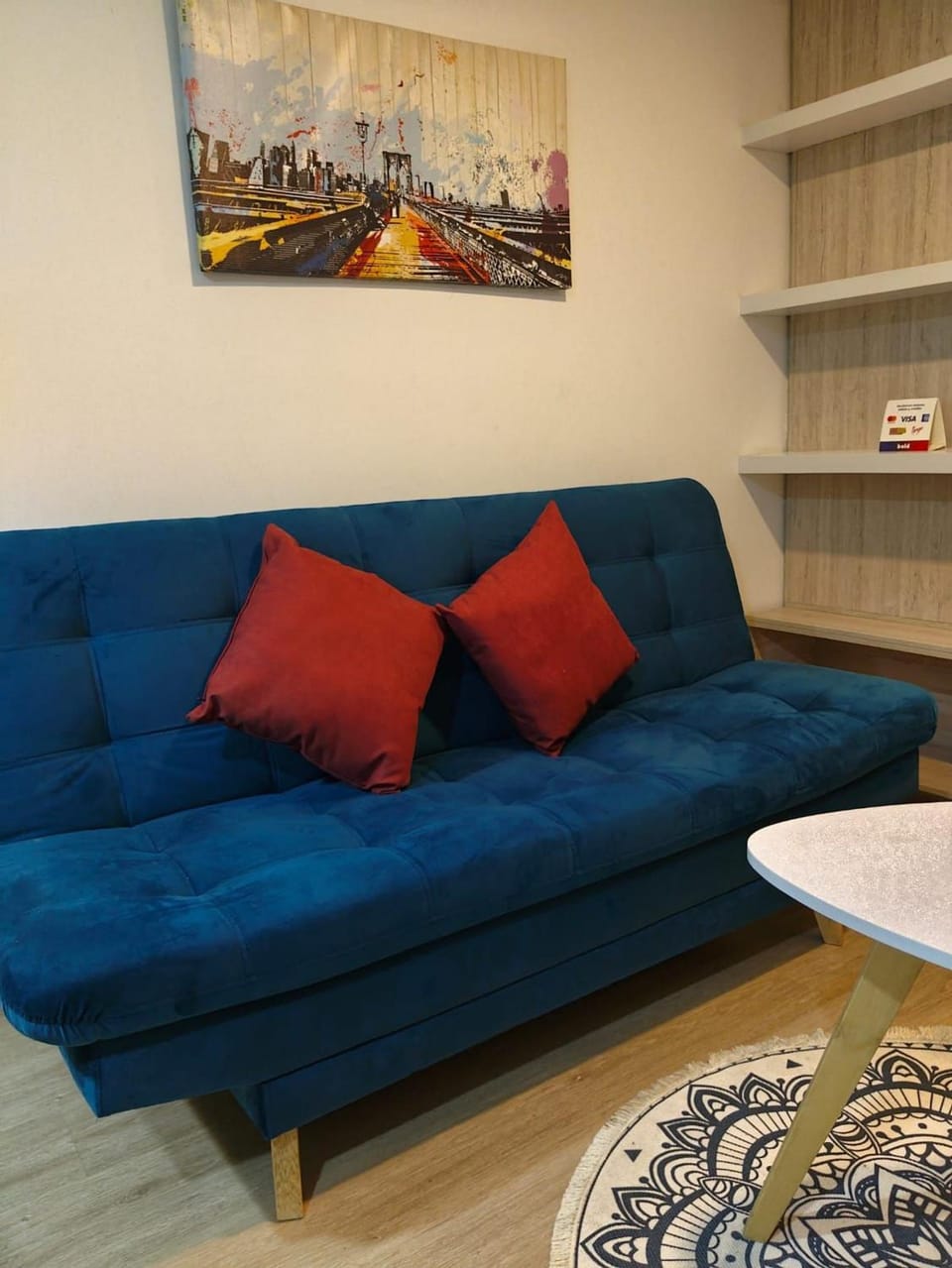 Seating area, On site